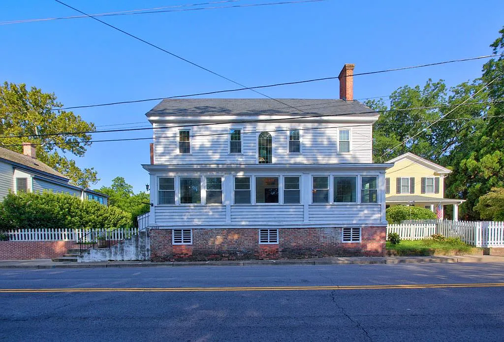 16366 courthouse rd, cape charles